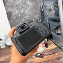 Câmera Canon EOS 750D + Lente 18-55mm IS STM