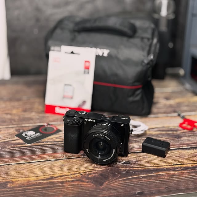 Sony A6000 + Lente 16-50mm oss
