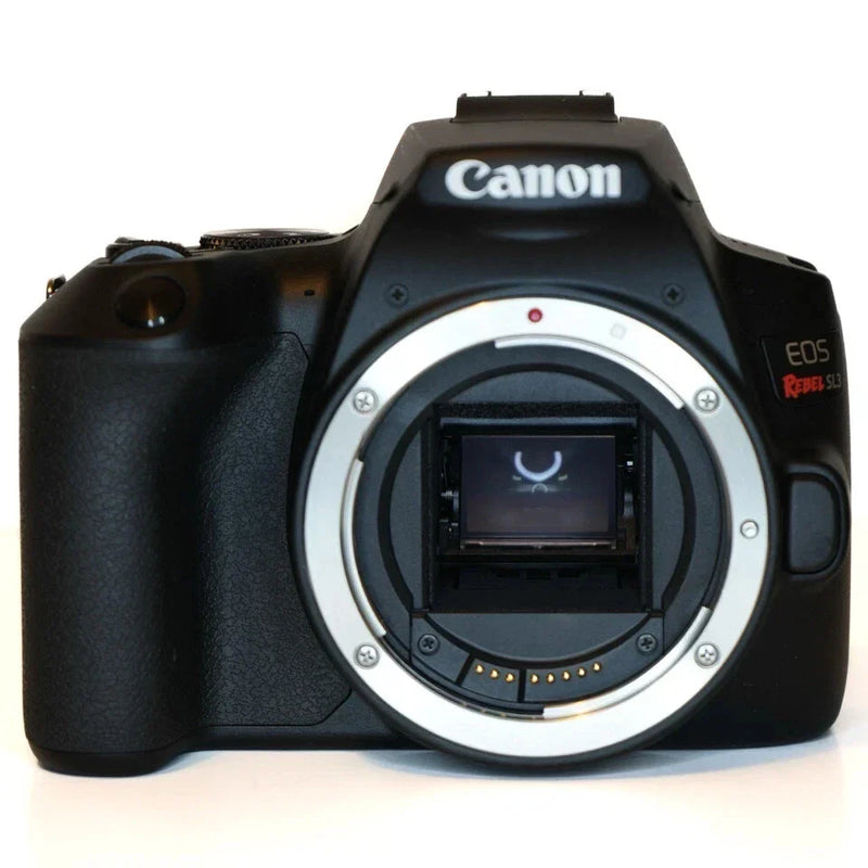 Canon EOS Rebel SL3 + Lente EF-S 18-55mm IS STM