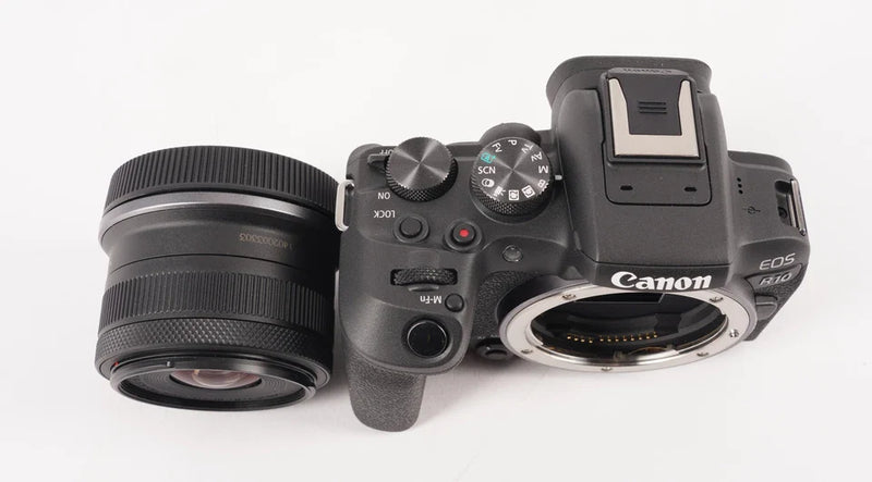 Camera Canon R10 Kit 18-45MM